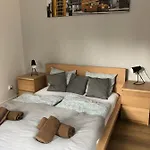 Przystanek شقة كارباش
