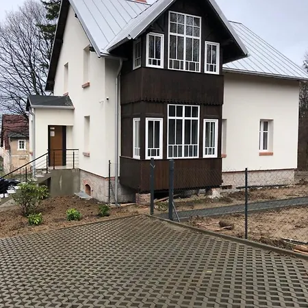 Przystanek Apartment